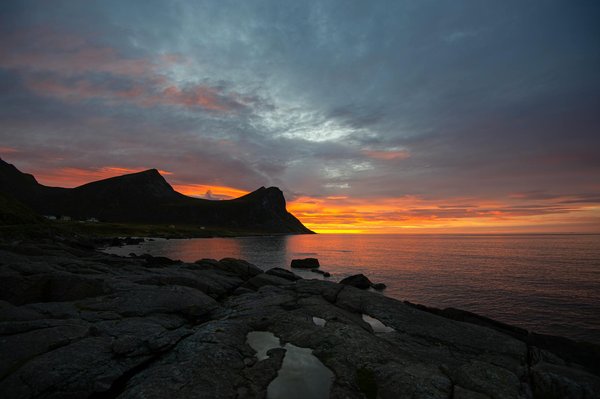 Emmenez vos enfants dans un camping avec piscine dans la Drôme Provençale pour une aventure inégalée !